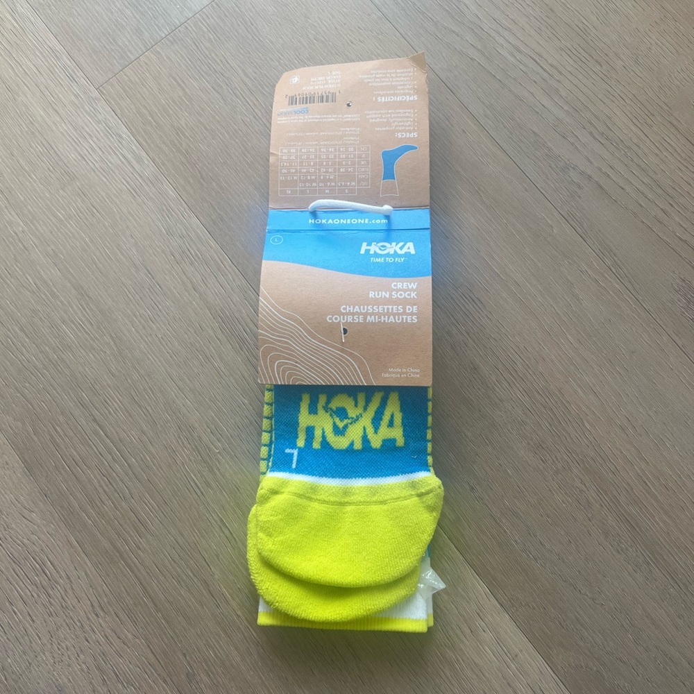 HOKA Time TO Fly Crew Run Socks Size Large